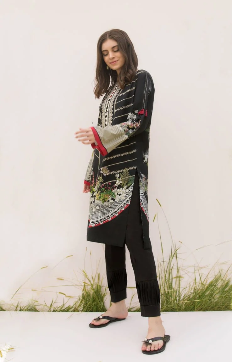 736bf2f7 ca1a 4772 bbc7 bc6969af79f7 Zaroori Saman Pakistan