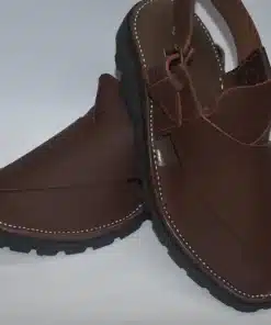 chappal Zaroori Saman Pakistan